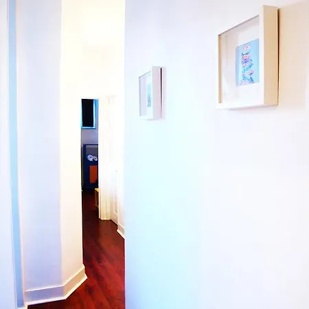 Calm Bright Flat Bairro Alto. Lisboa