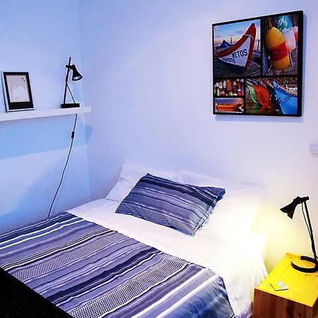Calm Bright Flat Bairro Alto. * Lisboa